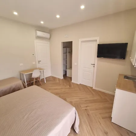 Le Muse לינה וארוחת בוקר 4*