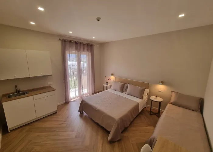 Le Muse Nocleg ze śniadaniem Pompeja